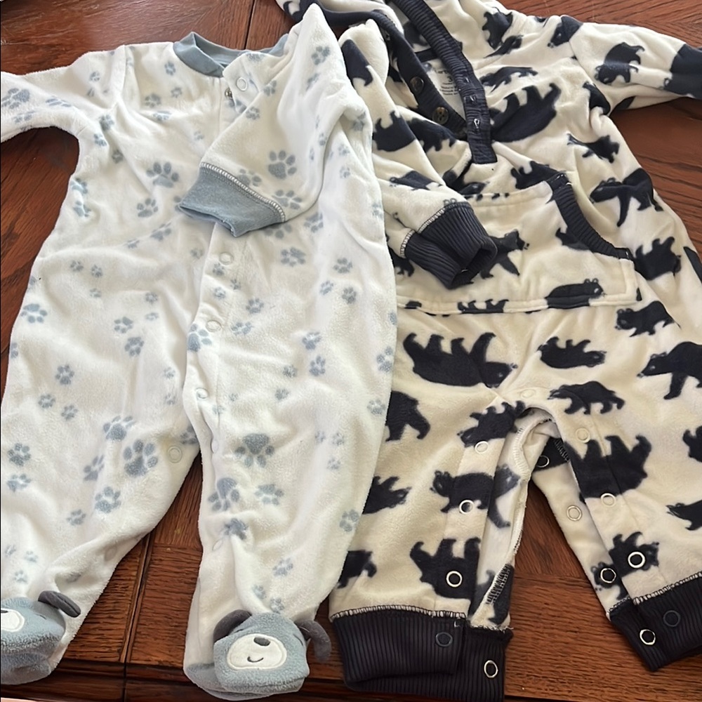 Carters Pajama Set